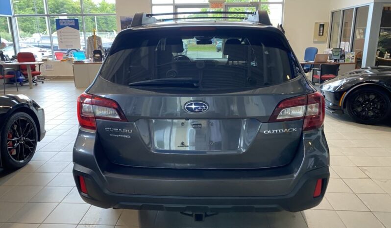 
								2018 Subaru Outback 2.5i At full									