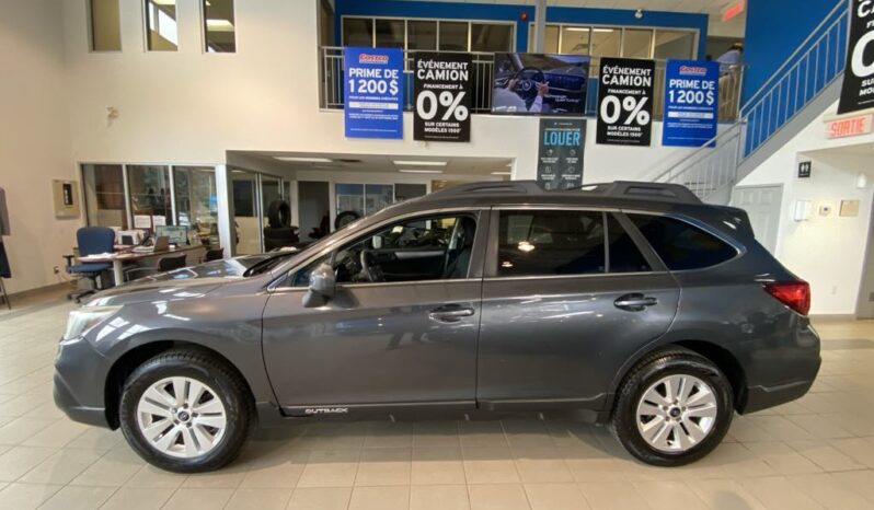 
								2018 Subaru Outback 2.5i At full									