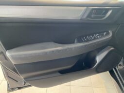 
										2018 Subaru Outback 2.5i At full									