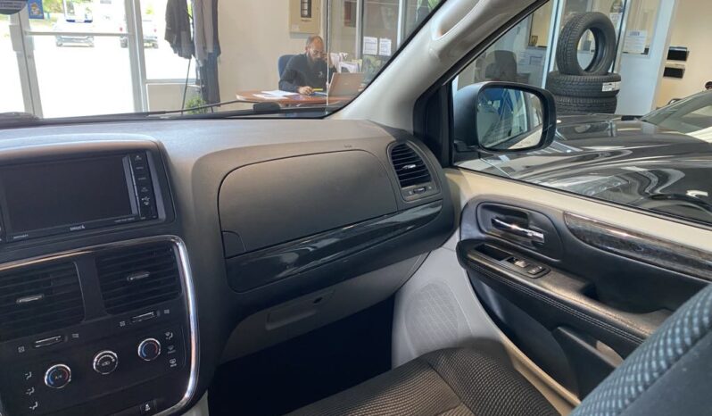 
								2020 Dodge Grand Caravan SXT full									