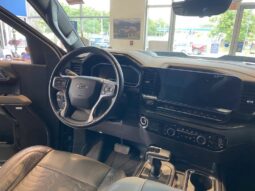 
										2023 Chevrolet Silverado 1500 Crew Cab 4×4 Zr2 full									