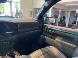 
										2023 Chevrolet Silverado 1500 Crew Cab 4×4 Zr2 full									
