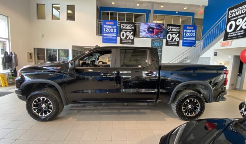 
								2023 Chevrolet Silverado 1500 Crew Cab 4×4 Zr2 full									