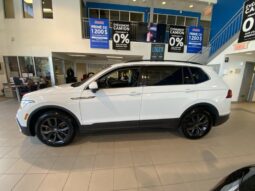 
										2023 Volkswagen Tiguan Comfortline 2.0t 8sp full									