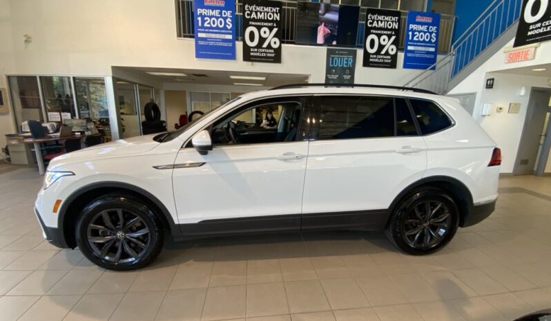 
								2023 Volkswagen Tiguan Comfortline 2.0t 8sp full									