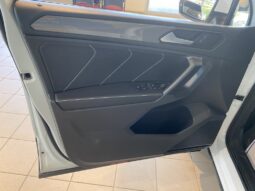 
										2023 Volkswagen Tiguan Comfortline 2.0t 8sp full									
