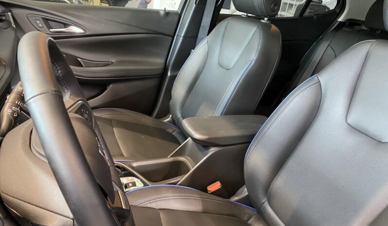 
								2025 Buick Encore GX Sport Touring Awd full									