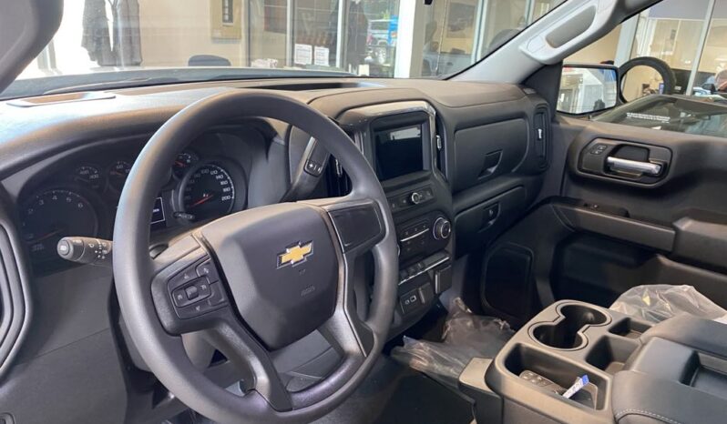 
								2025 Chevrolet Silverado 1500 Crew Cab Standard full									