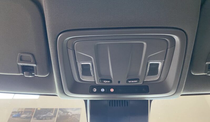 
								2025 Chevrolet Silverado 1500 Crew Cab Standard full									