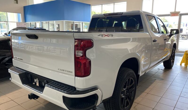
								2025 Chevrolet Silverado 1500 Crew Cab Standard full									