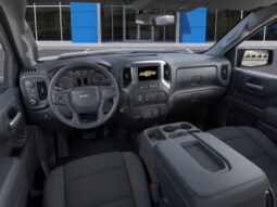 
										2025 Chevrolet Silverado 1500 Crew Cab Standard full									