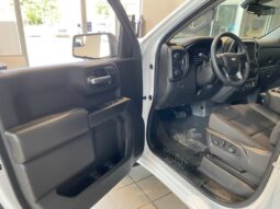 
										2025 Chevrolet Silverado 1500 Crew Cab Standard full									