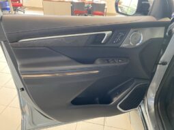 
										2026 Buick Enclave AWD full									