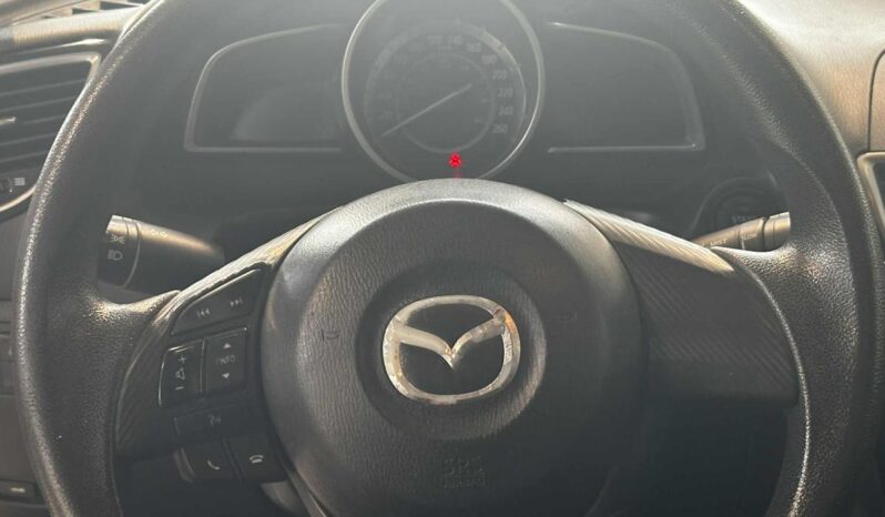 
								2015 Mazda Mazda3 4dr Sdn Auto GS full									