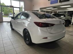 
										2015 Mazda Mazda3 4dr Sdn Auto GS full									