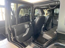 
										2016 Jeep Wrangler Sahara full									