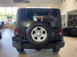 
										2016 Jeep Wrangler Sahara full									