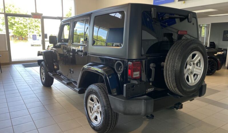 
								2016 Jeep Wrangler Sahara full									