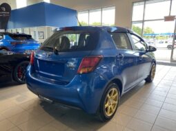 2016 Toyota Yaris 4-Door Sedan 6mt