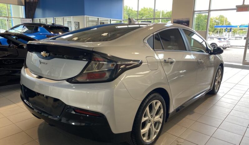 
								2018 Chevrolet Volt Premier full									