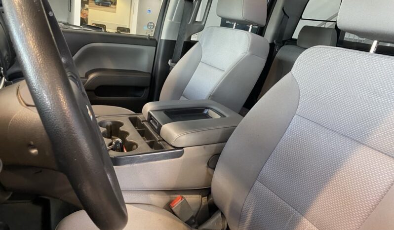 
								2018 Chevrolet Silverado 1500 Double 4×4 Wt full									