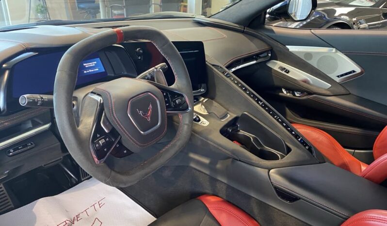 
								2020 Chevrolet Corvette Convertible Stingray full									