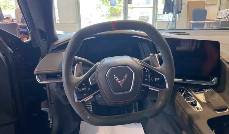 
								2020 Chevrolet Corvette Convertible Stingray full									