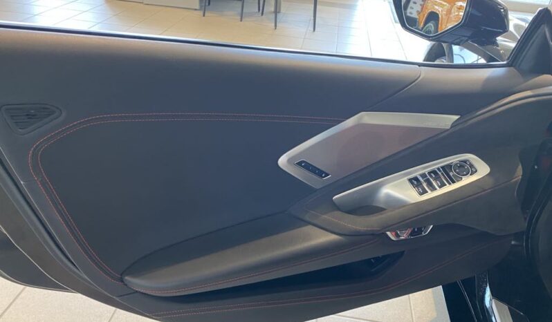 
								2020 Chevrolet Corvette Convertible Stingray full									