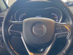 
										2021 Jeep Grand Cherokee Laredo full									
