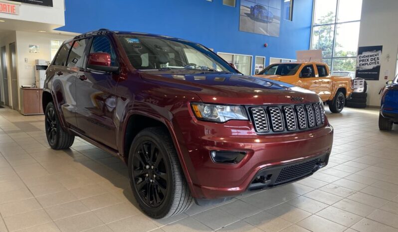 
								2021 Jeep Grand Cherokee Laredo full									