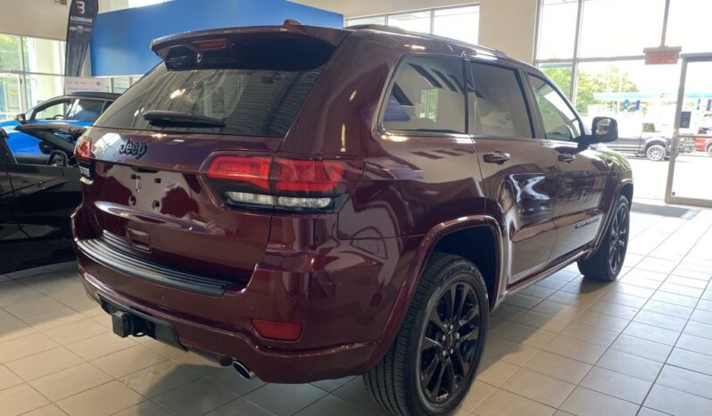
								2021 Jeep Grand Cherokee Laredo full									