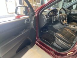 
										2021 Jeep Grand Cherokee Laredo full									