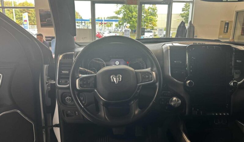 
								2021 RAM 1500 Laramie Lwb full									