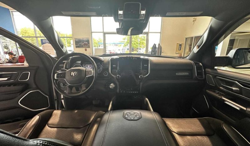
								2021 RAM 1500 Laramie Lwb full									