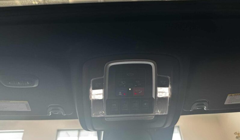 
								2021 RAM 1500 Laramie Lwb full									