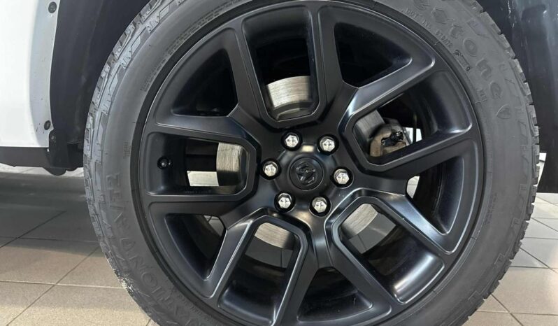 
								2021 RAM 1500 Laramie Lwb full									