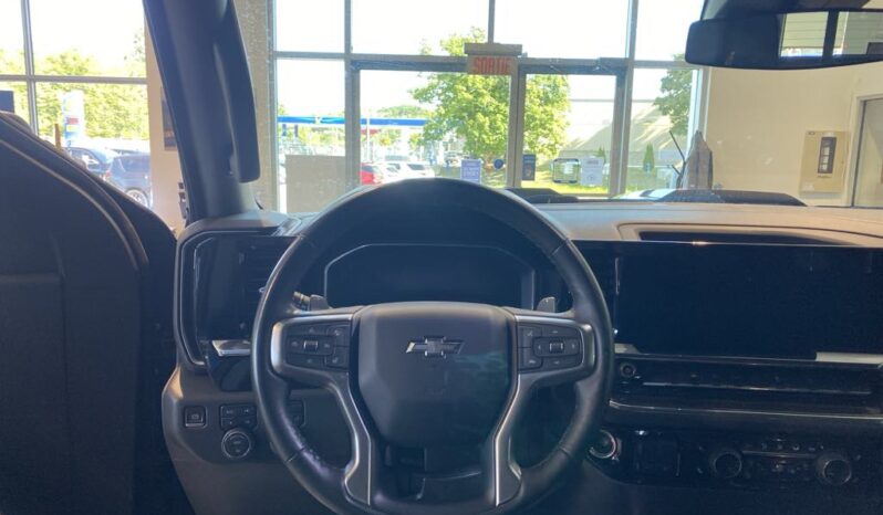 
								2023 Chevrolet Silverado 1500 Crew Cab 4×4 Lt full									
