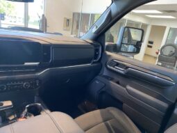
										2023 Chevrolet Silverado 1500 Crew Cab 4×4 Lt full									