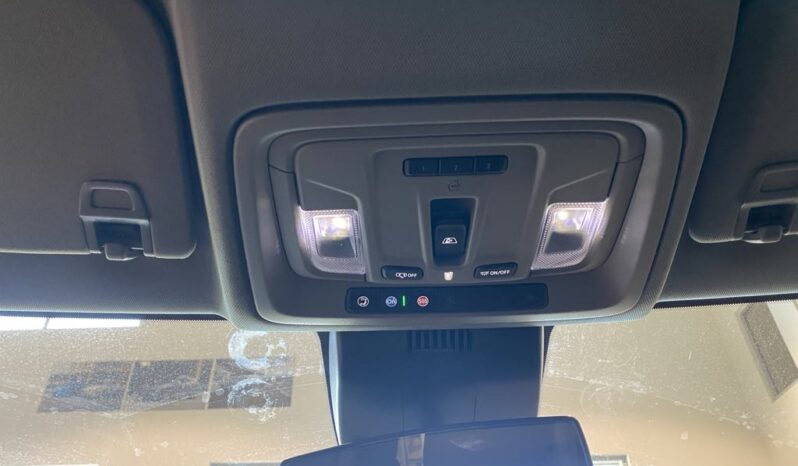 
								2023 Chevrolet Silverado 1500 Crew Cab 4×4 Lt full									