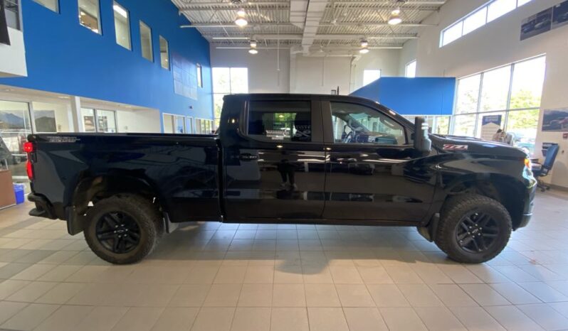 
								2023 Chevrolet Silverado 1500 Crew Cab 4×4 Lt full									