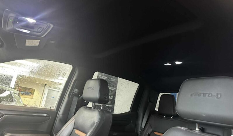 
								2023 GMC Sierra 1500 Crew Cab 4×4 At4 full									