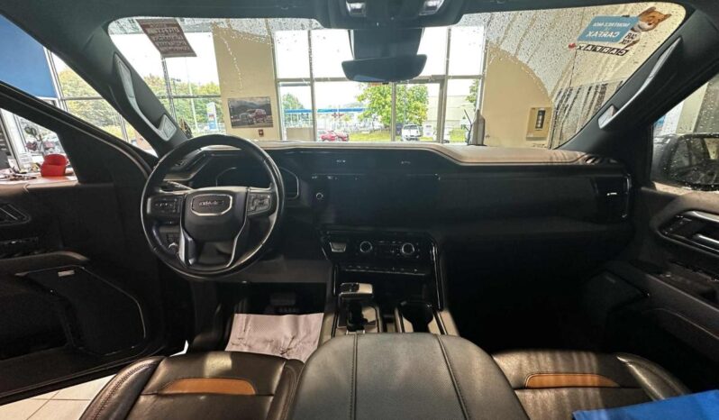 
								2023 GMC Sierra 1500 Crew Cab 4×4 At4 full									