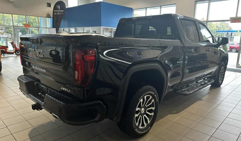 
								2023 GMC Sierra 1500 Crew Cab 4×4 At4 full									