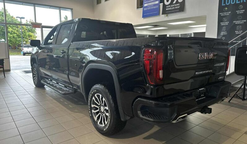 
								2023 GMC Sierra 1500 Crew Cab 4×4 At4 full									