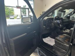 
										2023 GMC Sierra 1500 Crew Cab 4×4 At4 full									