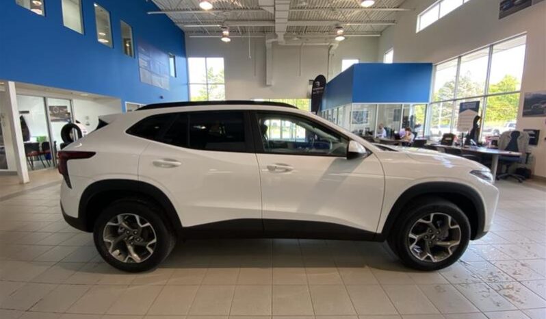 
								2025 Chevrolet Trax Fwd 4dr Lt full									