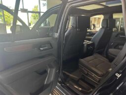 2025 GMC Yukon 4wd 4dr Denali full