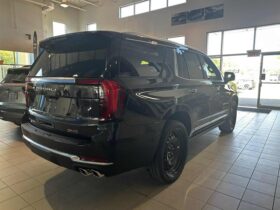 2025 GMC Yukon 4wd 4dr Denali