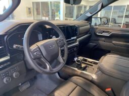 
										2026 Chevrolet Silverado 1500 Crew Cab Standard full									