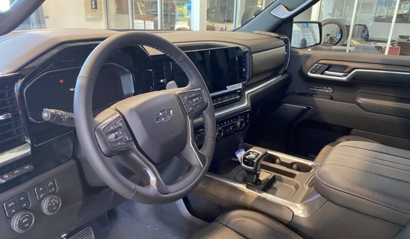 
								2026 Chevrolet Silverado 1500 Crew Cab Standard full									